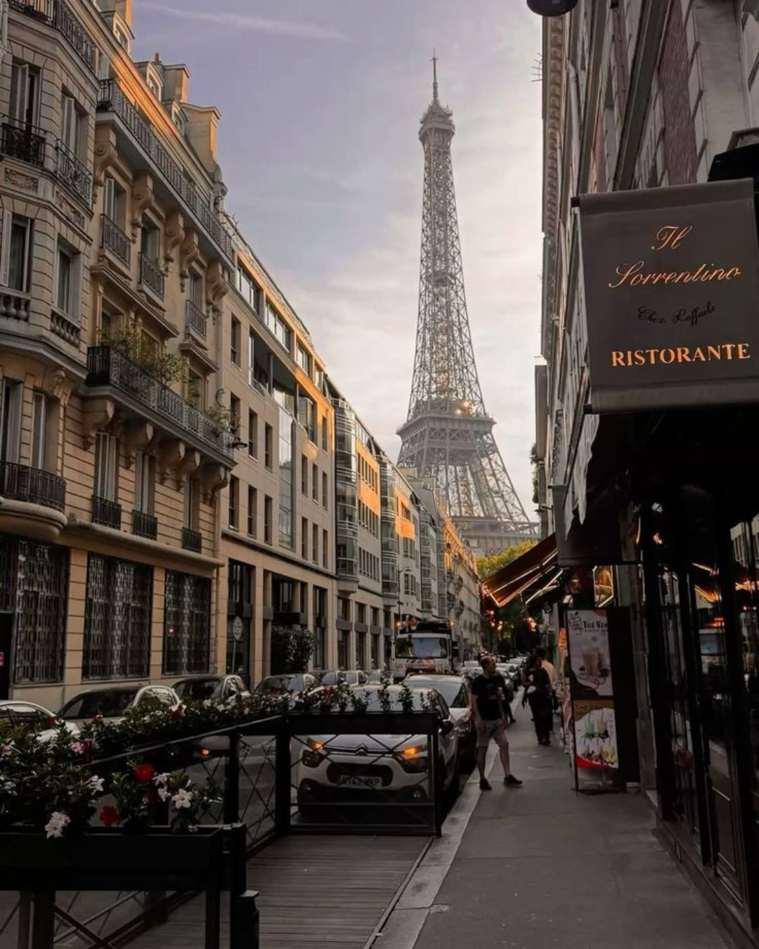Sightseeing Paris